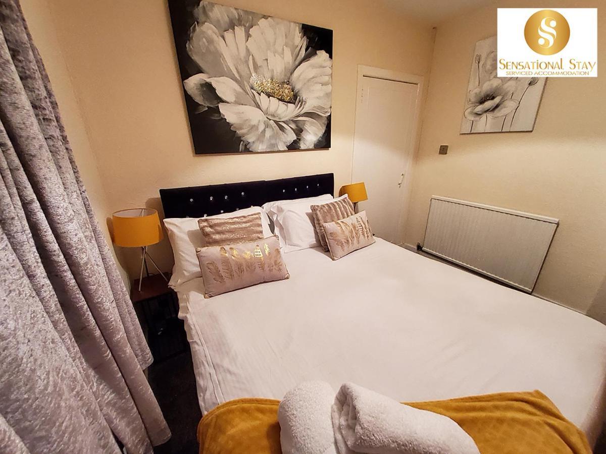 Sensational Stay Short Lets & Serviced Accommodation 2 Bedroom Apartment Aberdeen, Middlefield Place 外观 照片